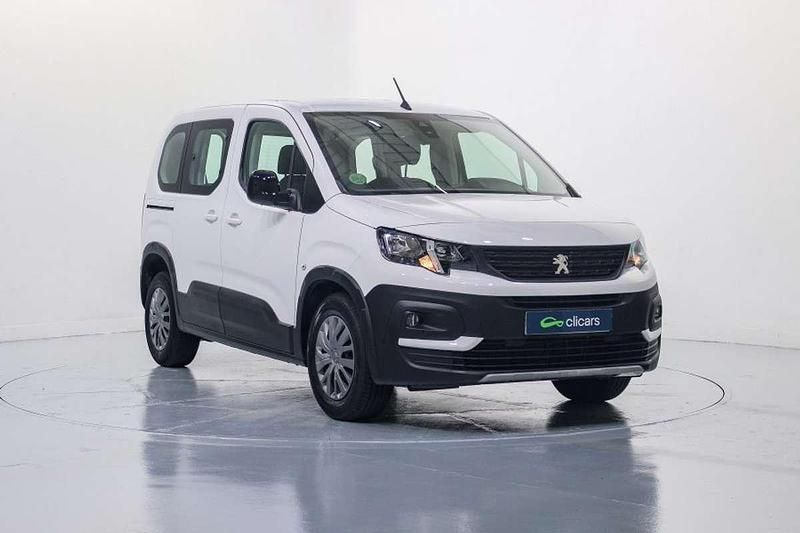 Usado Peugeot Rifter Active 102 CV (75 kW) 2022 Blanco Monovolumen