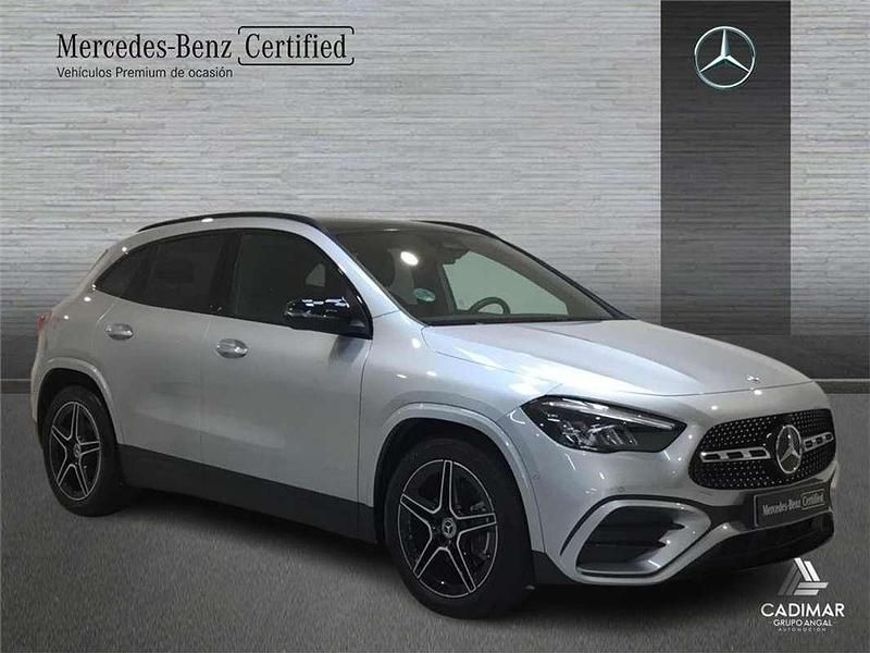 Usado Mercedes GLA200 150 CV (110 kW) 2025 SUV