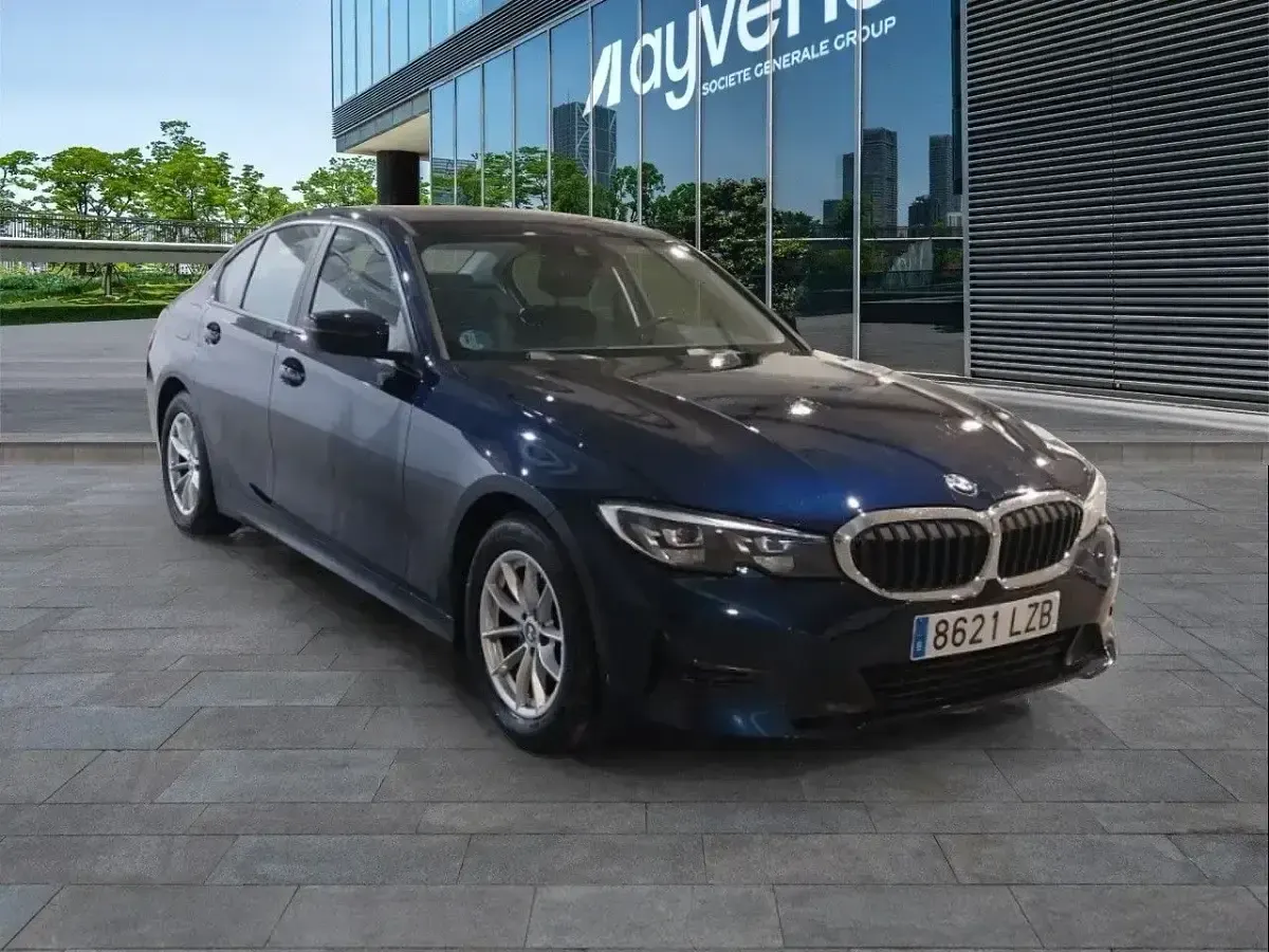 Usado BMW 318 150 CV (110 kW) 2022 Azul Berlina