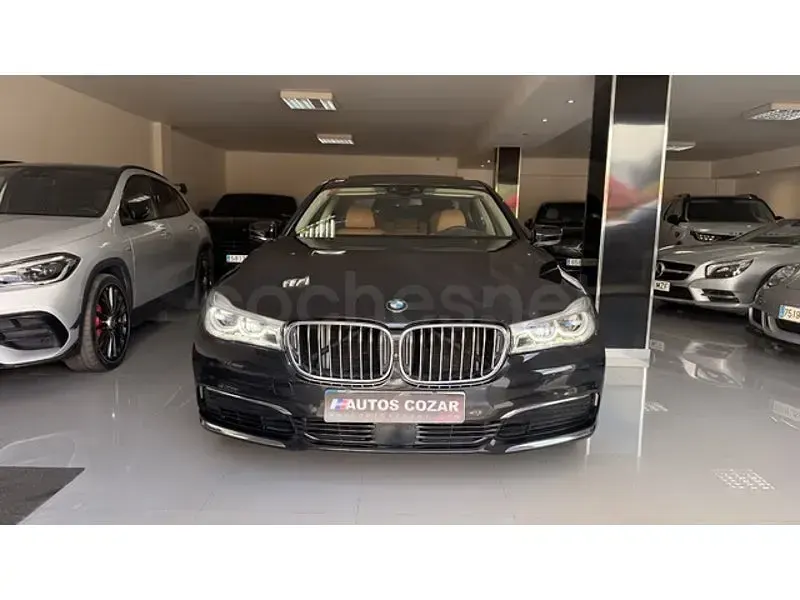 Usado BMW 730 Comfort Edition 265 CV (194 kW) 2016 Negro Berlina