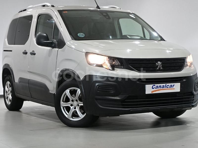Usado Peugeot Rifter Access 75 CV (55 kW) 2019 Blanco Monovolumen