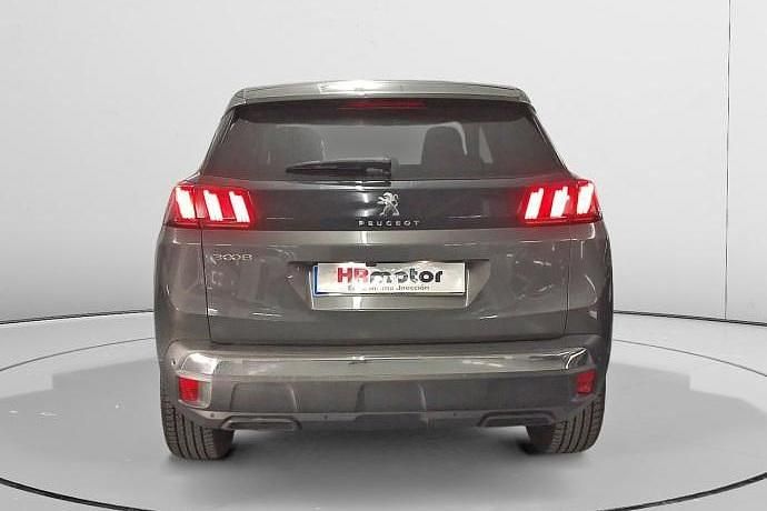 Usado Peugeot 3008 Allure 131 CV (96 kW) 2022