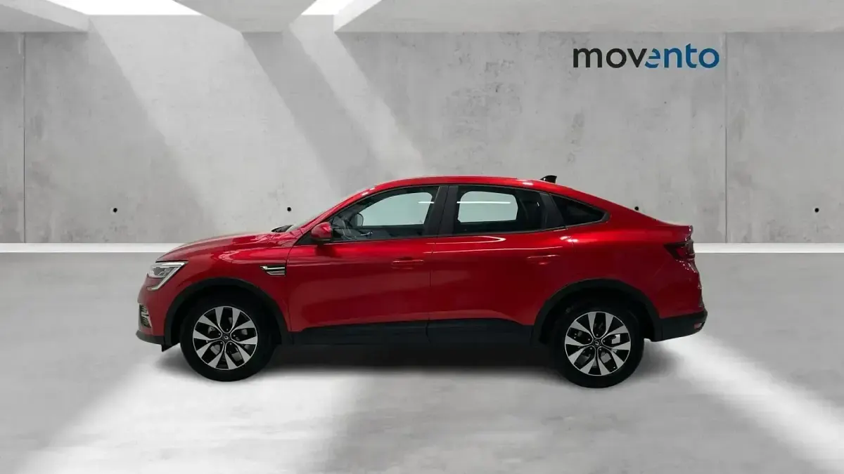 Usado Renault Arkana Equilibre 145 CV (106 kW) 2023 Rojo SUV