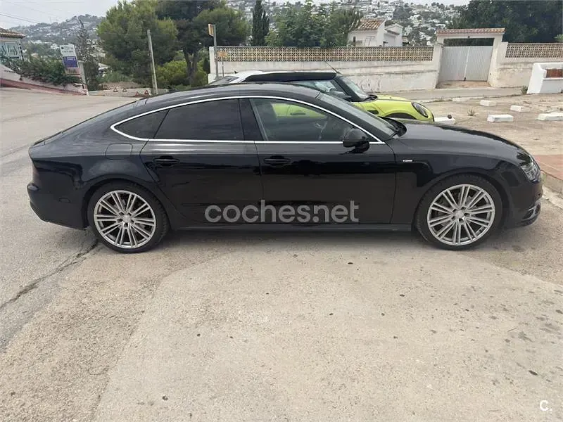 Usado Audi A7 Sportback 218 CV (160 kW) 2015 Negro Utilitario