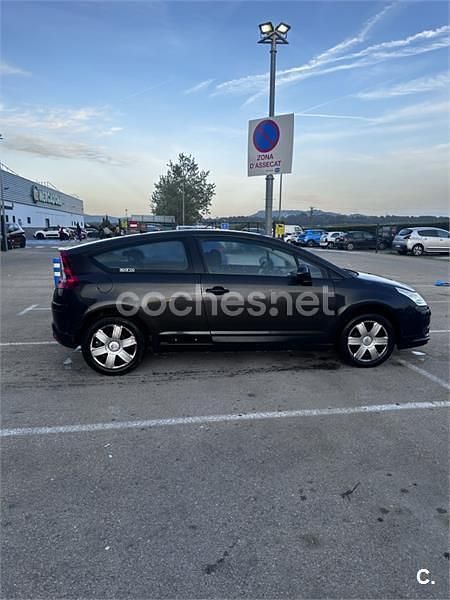 Usado Citroën C4 VTR Sport 110 CV (80 kW) 2005 Negro Berlina