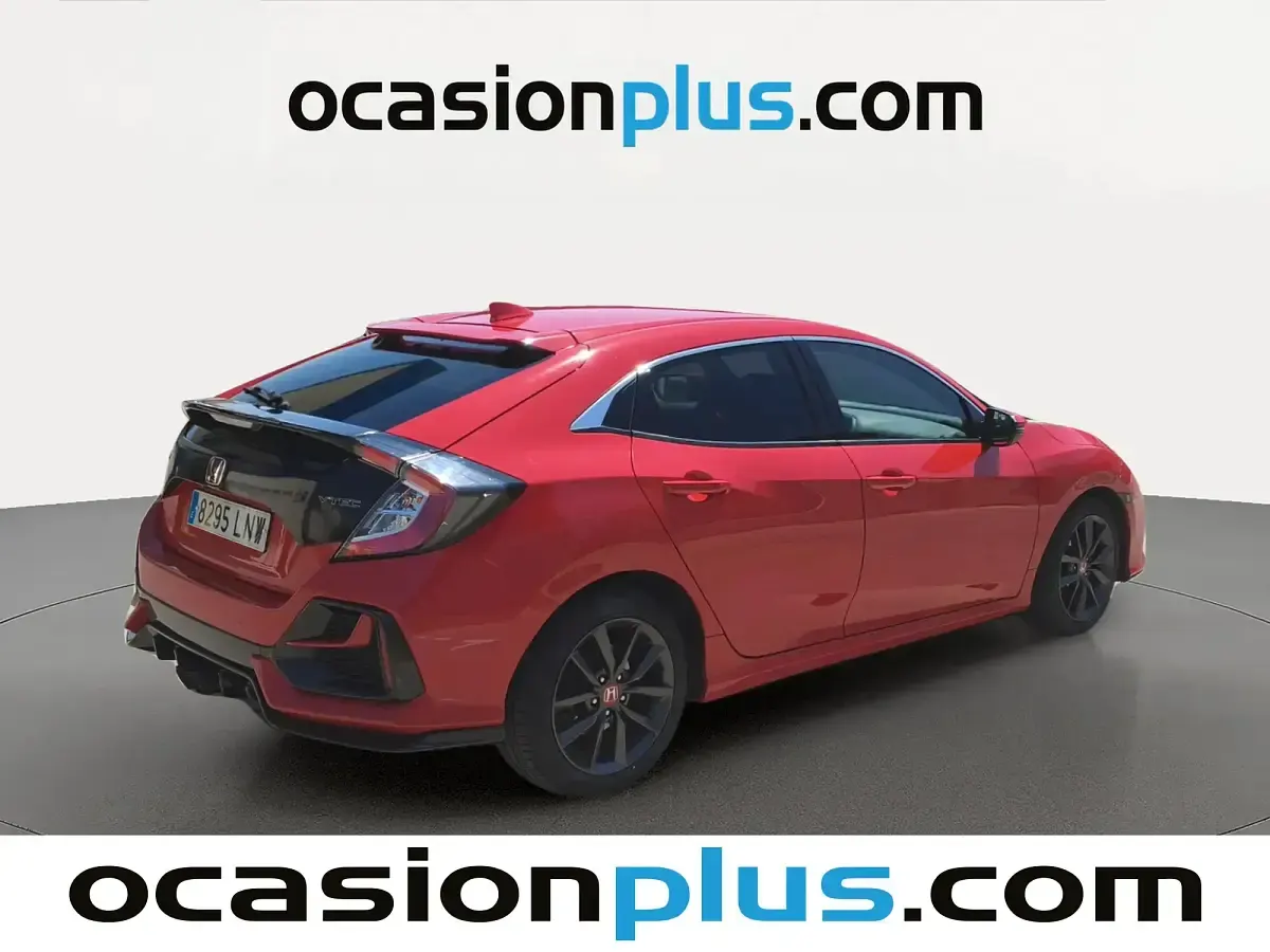 Usado Honda Civic Elegance 126 CV (92 kW) 2021 Rojo Berlina