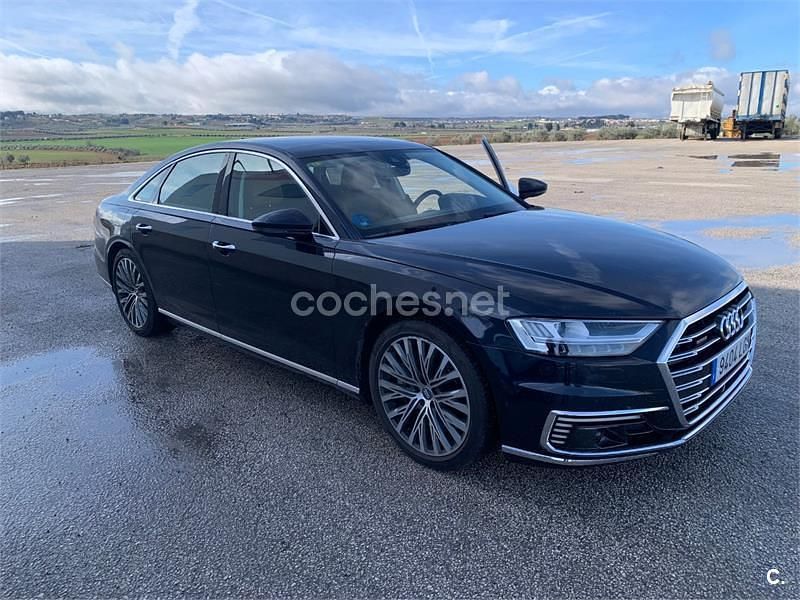 Usado Audi A8 449 CV (330 kW) 2020 Azul Berlina