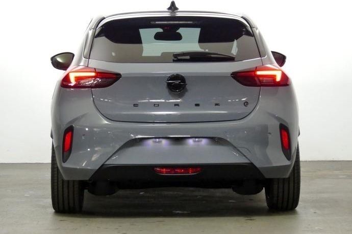 Usado Opel Corsa-e 100 kW (136 CV) 2023 Utilitario