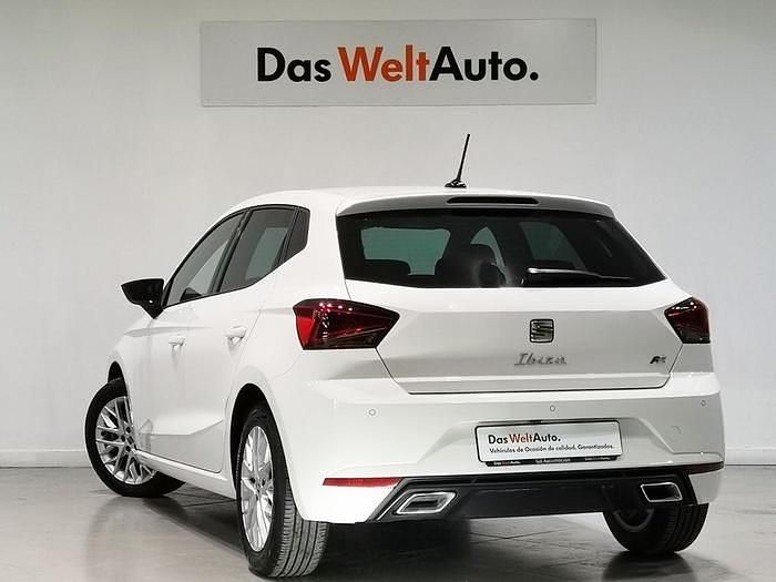 Blanco Usado 2025 Seat Ibiza FR | 18.490 € (Precio justo) - Imagen 1/4