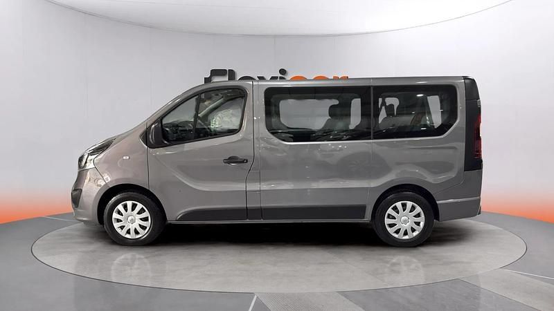 Usado Opel Vivaro S 125 CV (91 kW) 2017 Gris Monovolumen
