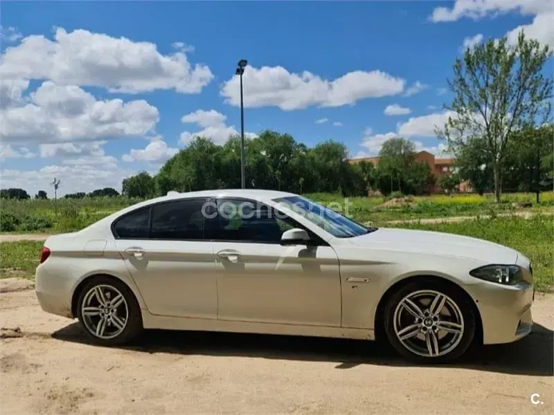 Usado BMW 535 Comfort Edition 313 CV (230 kW) 2014 Blanco Berlina