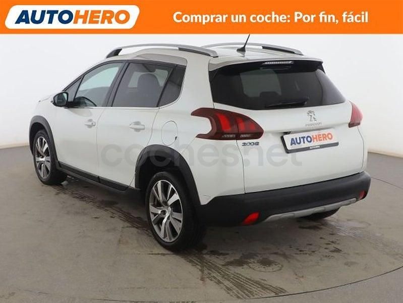 Usado Peugeot 2008 Allure 110 CV (80 kW) 2018 Blanco SUV