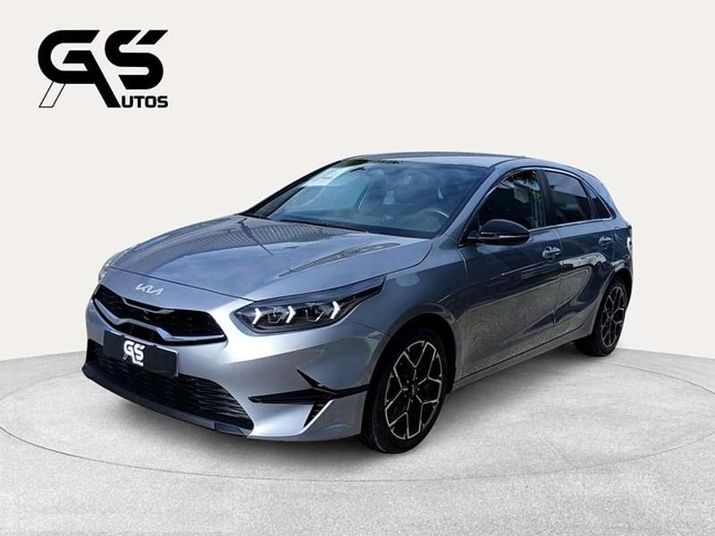 Azul Usado 2025 Kia Ceed Edition 7 Utilitario | 20.299 € (Precio justo) - Imagen 1/4