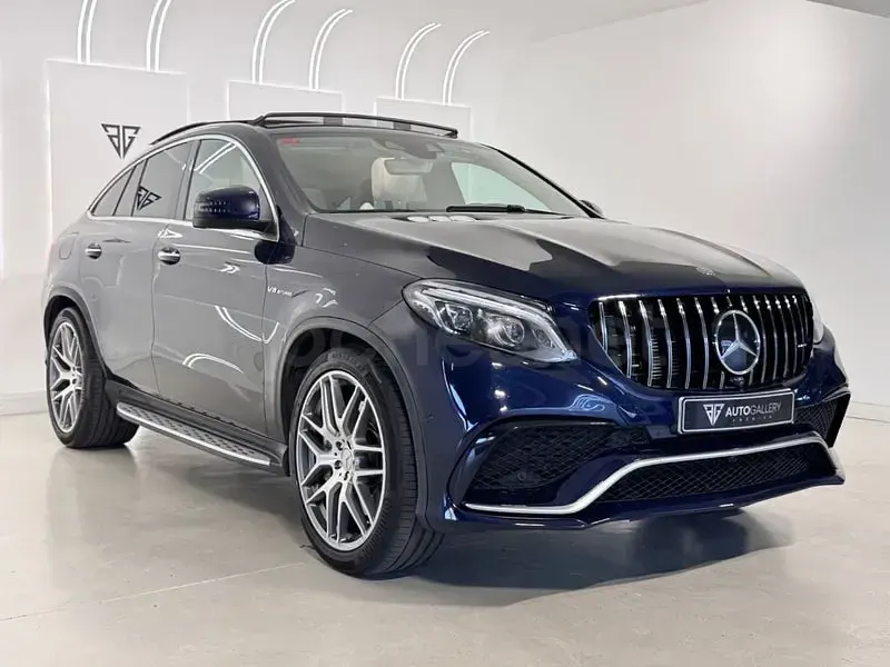 Usado Mercedes GLE63 AMG AMG 557 CV (409 kW) 2016 Azul SUV