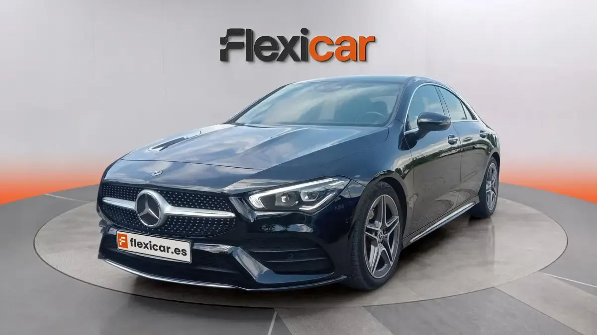 Usado Mercedes CLA200 163 CV (119 kW) 2020 Negro Berlina