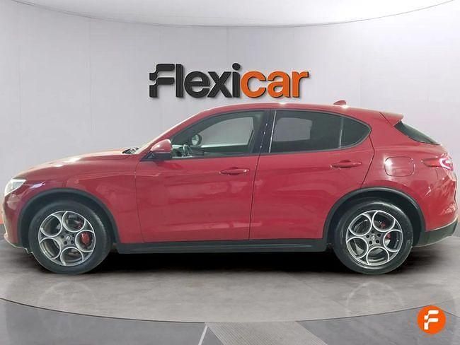 Usado Alfa Romeo Stelvio Sprint 190 CV (139 kW) 2022 Rojo SUV