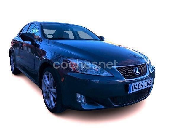 Negro Usado 2008 Lexus IS220d Sport Line Berlina | 4950 € (Buen precio) - Imagen 1/4
