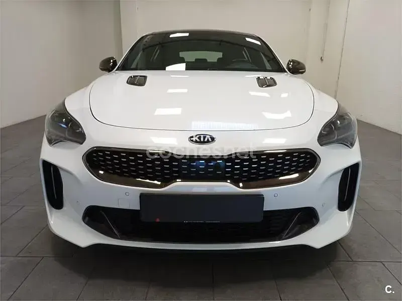 Usado Kia Stinger GT 366 CV (269 kW) 2020 Blanco Utilitario