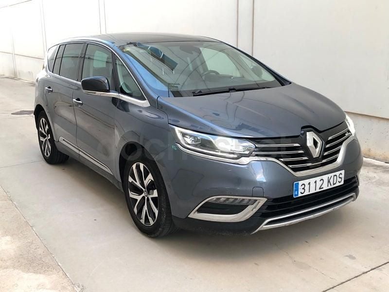 Usado Renault Espace Zen 225 CV (165 kW) 2017 Gris / plata Monovolumen