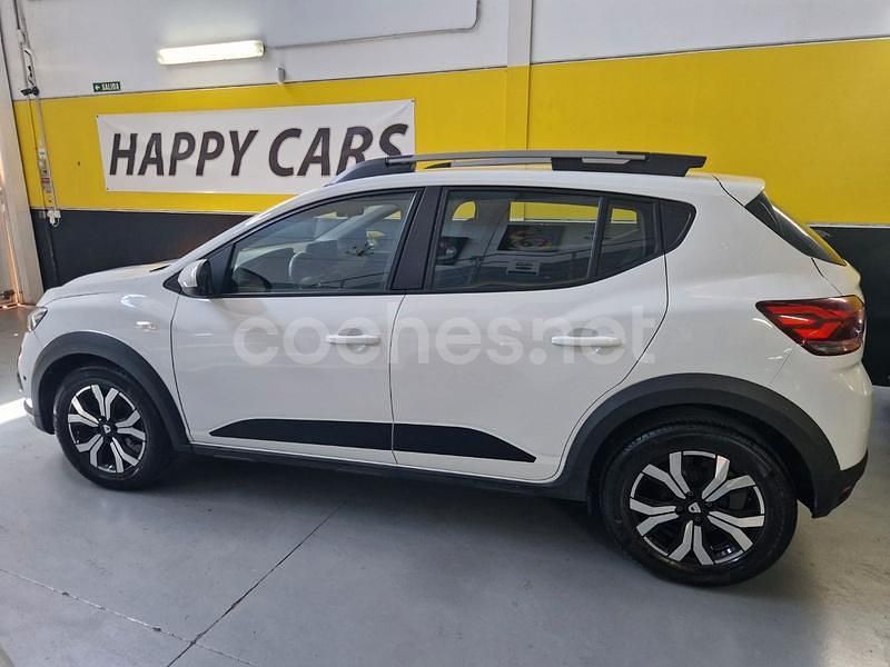 Blanco Usado 2022 Dacia Sandero Essentiel Utilitario | 13.999 € (Precio justo) - Imagen 1/4