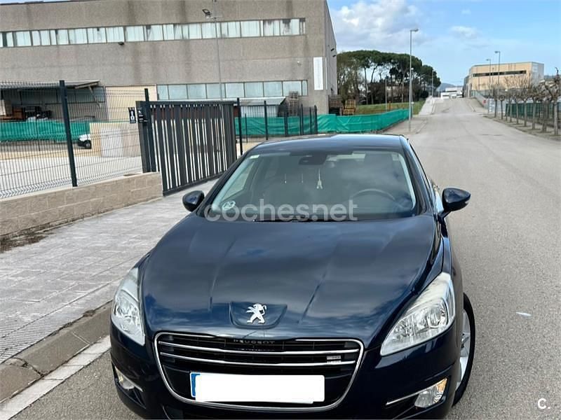 Usado Peugeot 508 Allure 112 CV (82 kW) 2011 Azul Berlina