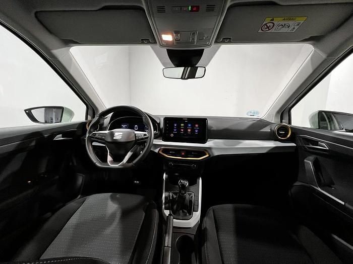 Usado Seat Arona Style 115 CV (84 kW) 2025 Blanco SUV