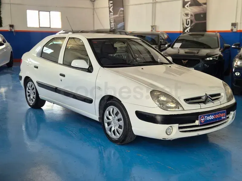 Usado Citroën Xsara 90 CV (66 kW) 2003 Blanco Berlina