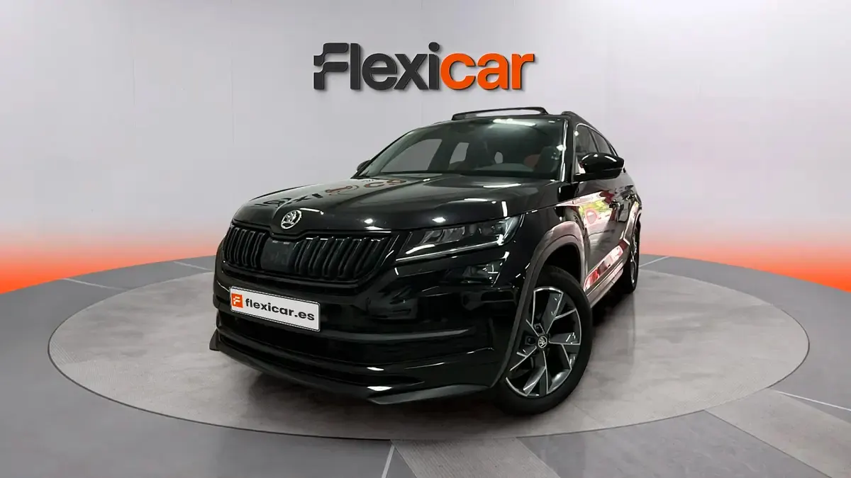 Usado Skoda Kodiaq SportLine 150 CV (110 kW) 2020 Gris SUV
