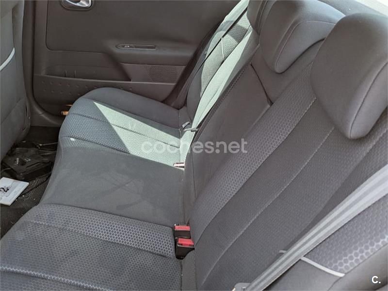 Usado Renault Mégane II Authentique 115 CV (84 kW) 2003 Granate Berlina