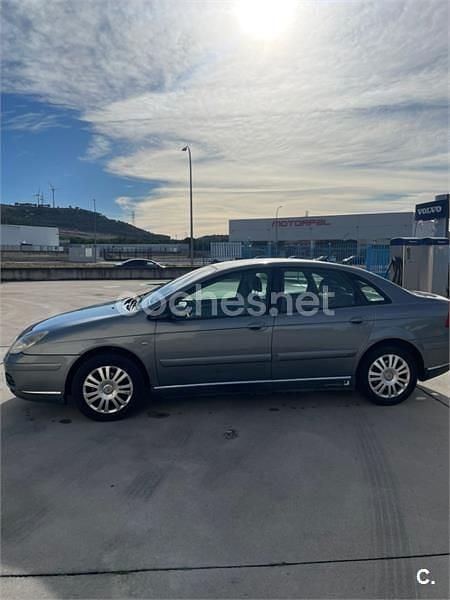 Usado Citroën C5 110 CV (80 kW) 2004 Gris / plata Berlina