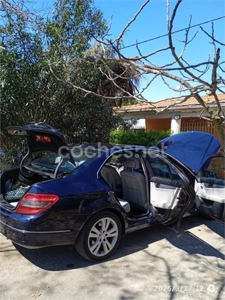 Azul Usado 2010 Mercedes C220 Avantgarde Berlina | 7500 € (Precio justo) - Imagen 1/4