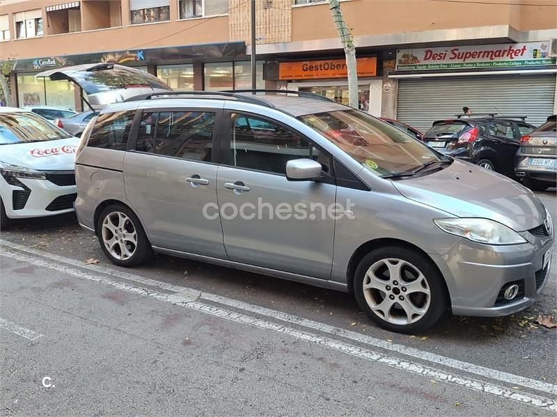 Usado Mazda 5 Style 143 CV (105 kW) 2010 Gris / plata Monovolumen