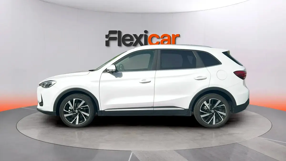 Usado MG ZS Comfort 197 CV (144 kW) 2025 Blanco SUV