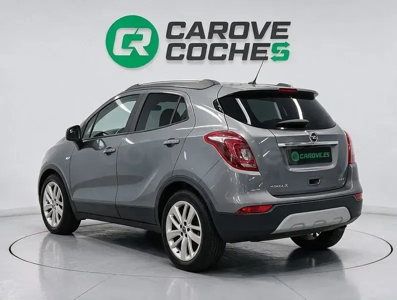 Usado Opel Mokka X 140 CV (102 kW) 2019 Gris / plata SUV