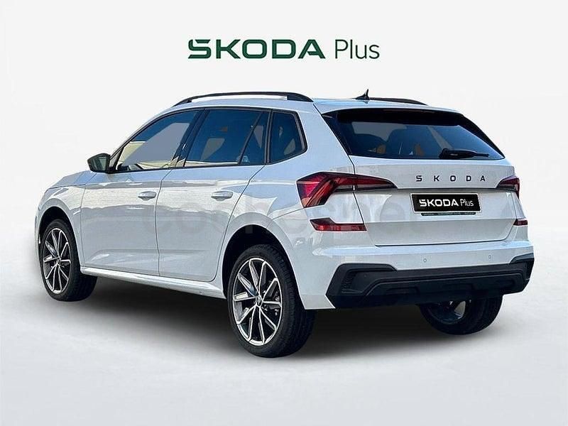 Usado Skoda Kamiq 115 CV (84 kW) 2025 Blanco SUV