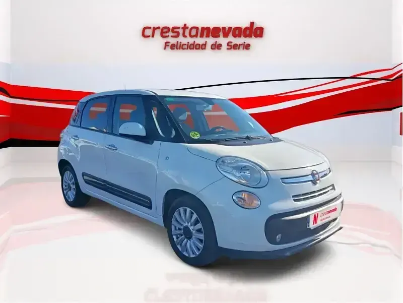 Usado Fiat 500L Lounge 105 CV (77 kW) 2014 Blanco Monovolumen