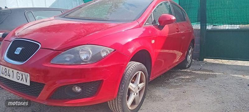 Rojo Usado 2010 Seat Leon Coupe | 3799 € - Imagen 1/3
