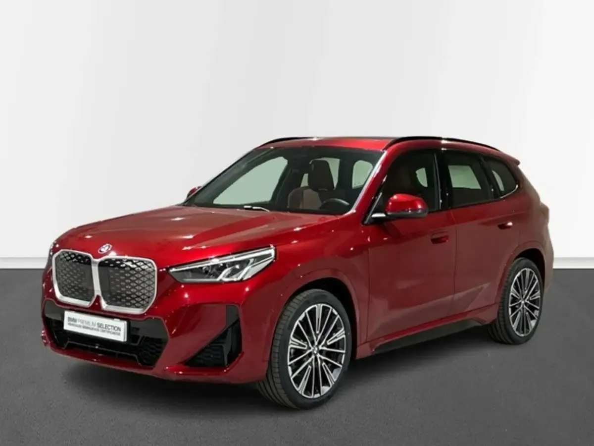 Usado BMW iX1 Luxury Line 150 kW (204 CV) 2026 SUV