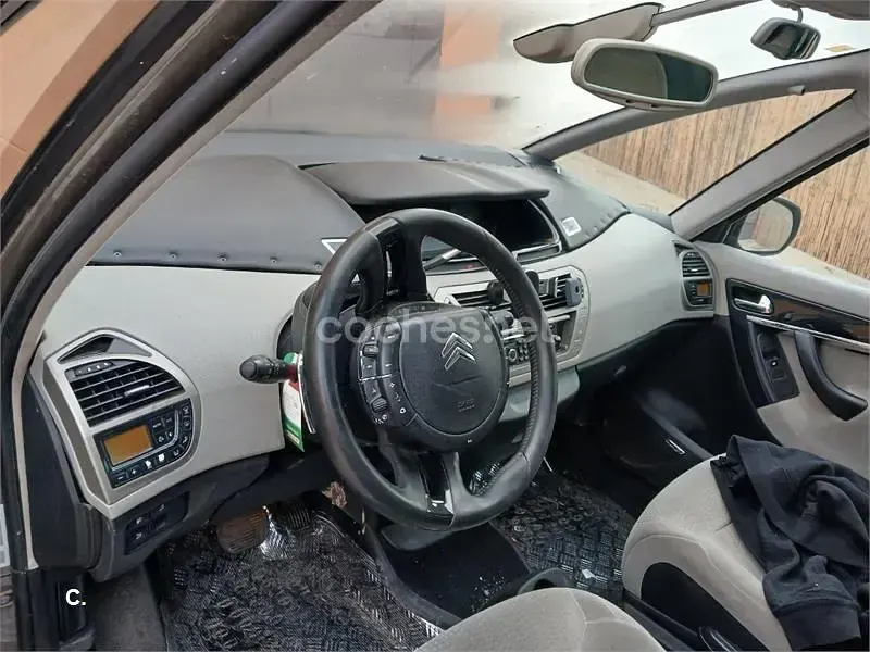 Usado Citroën Grand C4 Picasso Exclusive 136 CV (100 kW) 2009 Marrón Monovolumen