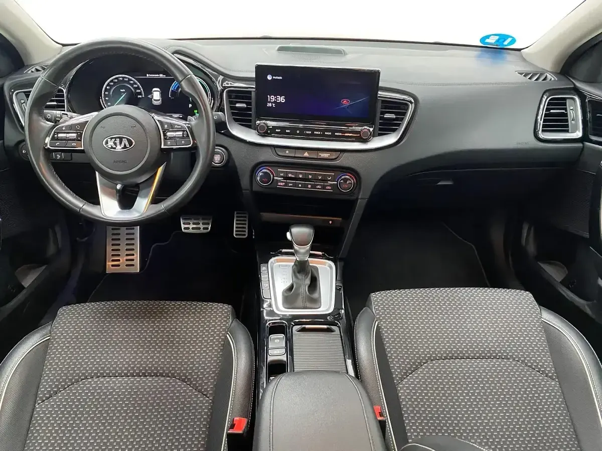 Usado Kia XCeed 141 CV (103 kW) 2021 Rojo SUV