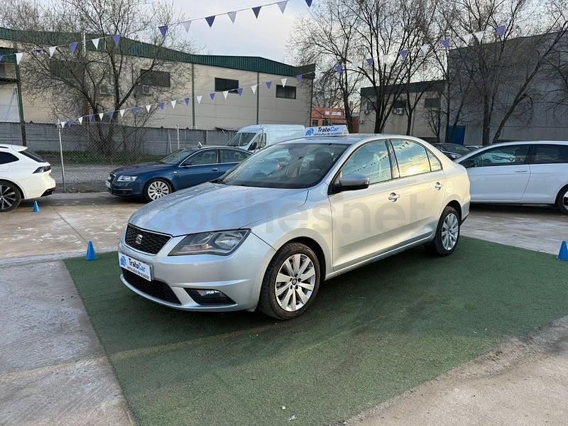 Usado Seat Toledo Style 115 CV (84 kW) 2015 Gris / plata Utilitario