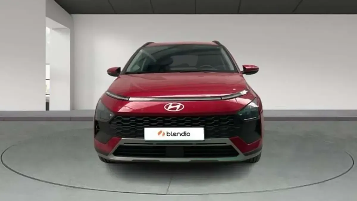 Usado Hyundai Bayon 80 CV (58 kW) 2025 Rojo SUV