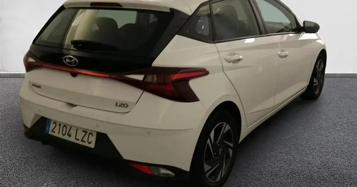 Usado Hyundai i20 100 CV (73 kW) 2022 Utilitario