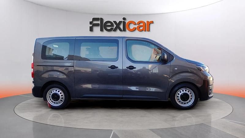 Usado Toyota Proace Verso Advance 120 CV (88 kW) 2022 Gris Familiar