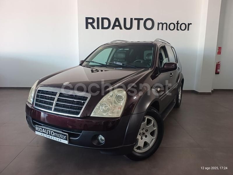 Granate Usado 2006 Ssangyong Rexton Limited SUV | 6500 € (Precio justo) - Imagen 1/4