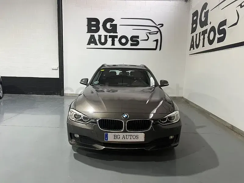 Usado BMW 320 184 CV (135 kW) 2012 Marrón Familiar