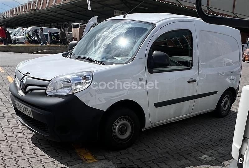 Usado Renault Kangoo 105 CV (77 kW) 2009 Blanco Monovolumen