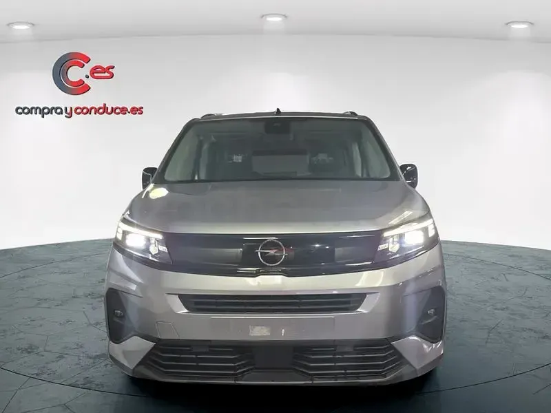 Usado Opel Combo 130 CV (95 kW) 2024 Gris / plata Monovolumen