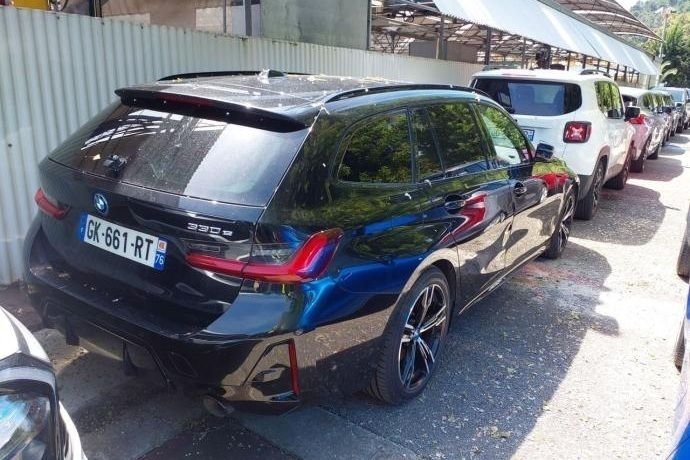 Usado 2023 BMW 330 Comfort Edition Familiar | 36.850 € (Un poco caro) - Imagen 1/3