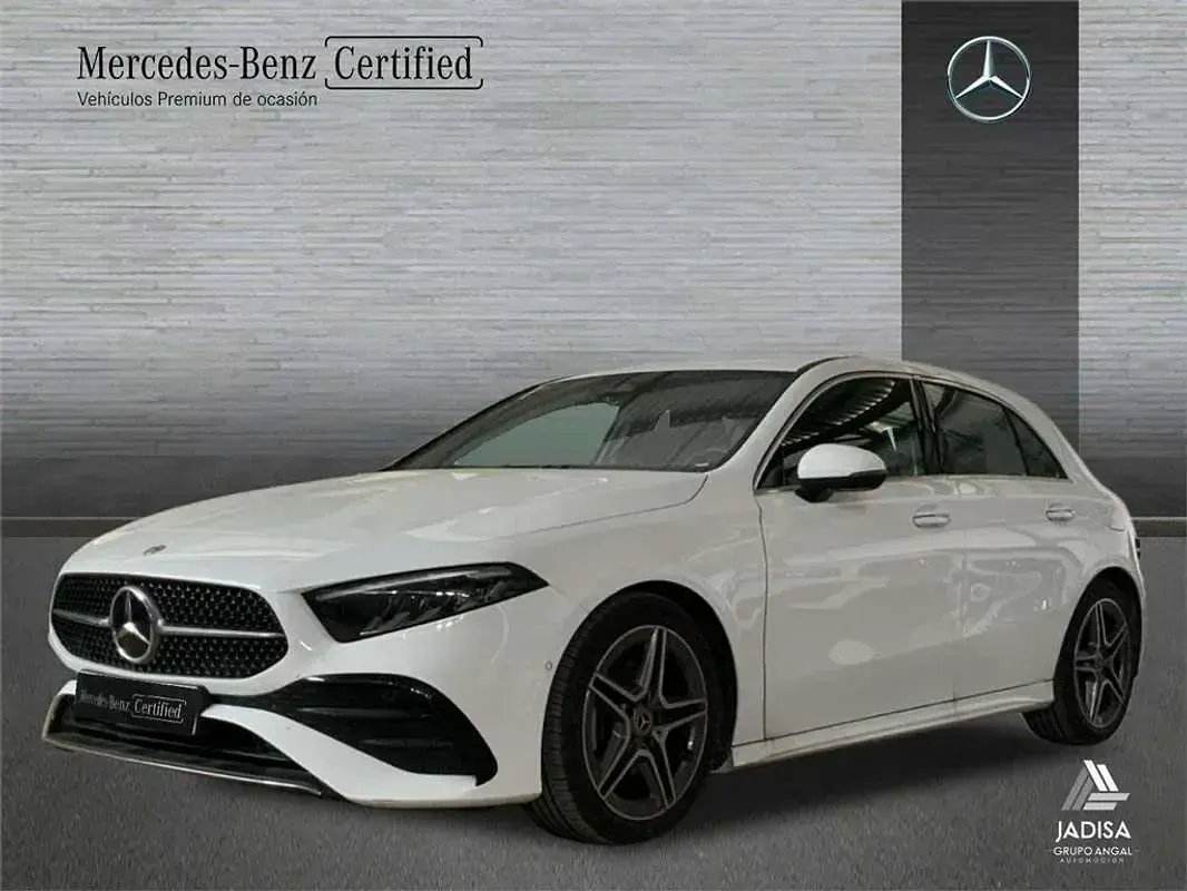 Usado Mercedes A180 116 CV (85 kW) 2024 Berlina